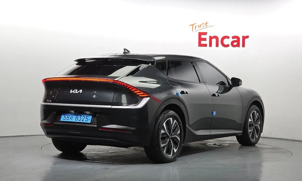 Kia EV6 — фото 6
