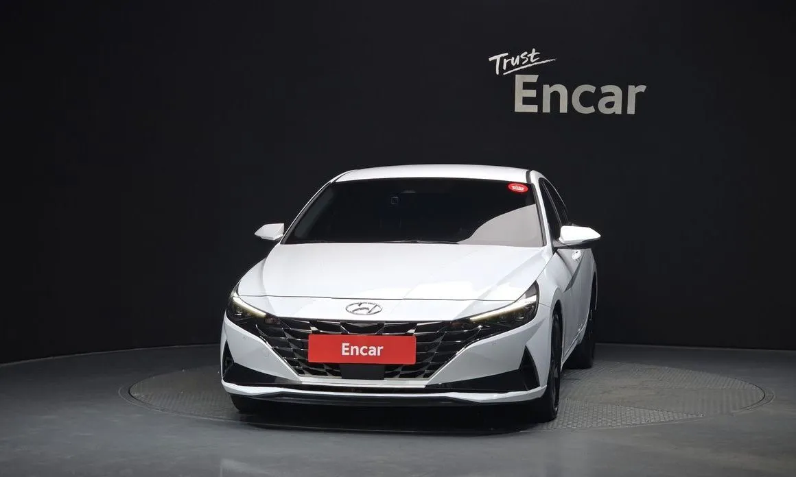 Hyundai AVANTE — фото 3
