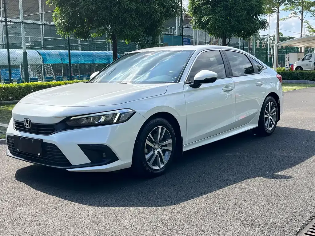 Honda Civic — фото 1