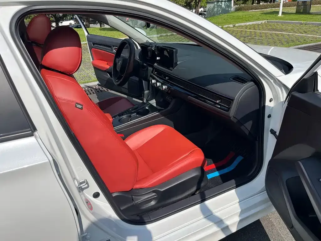 Honda Civic — фото 2