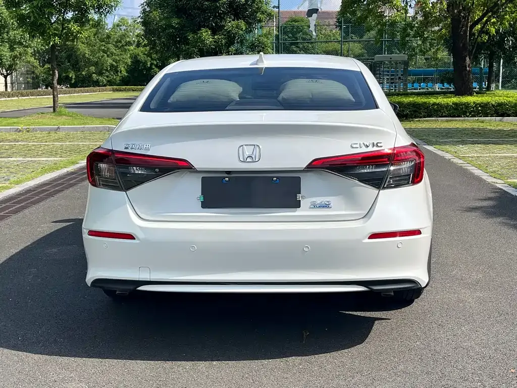 Honda Civic — фото 5