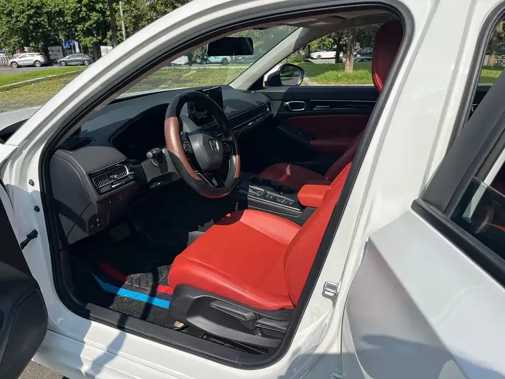Honda Civic — фото 3