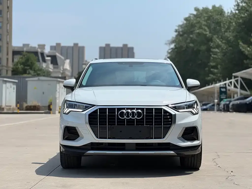 Audi Q3 — фото 5