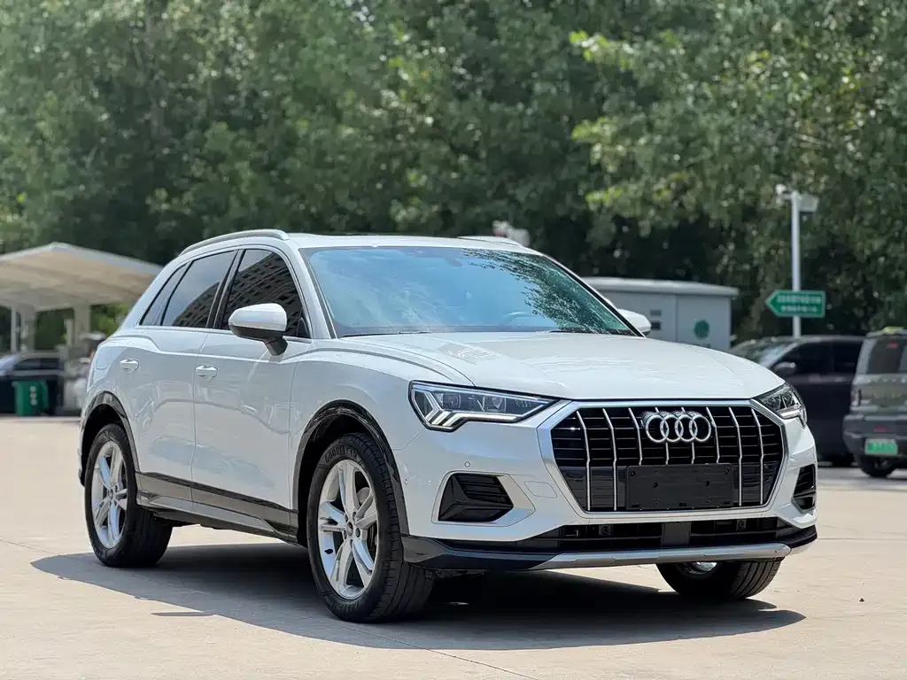 Audi Q3 — фото 2