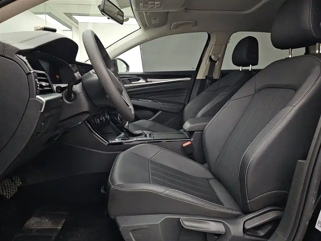 Volkswagen Passat — фото 7