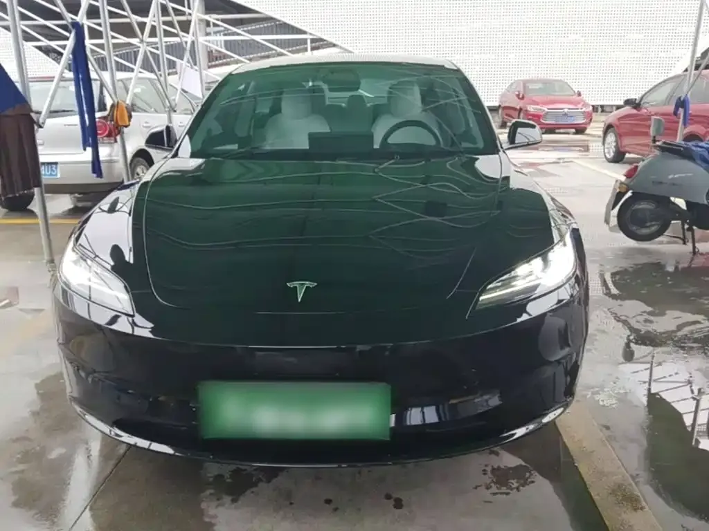 Tesla Model 3 — фото 5