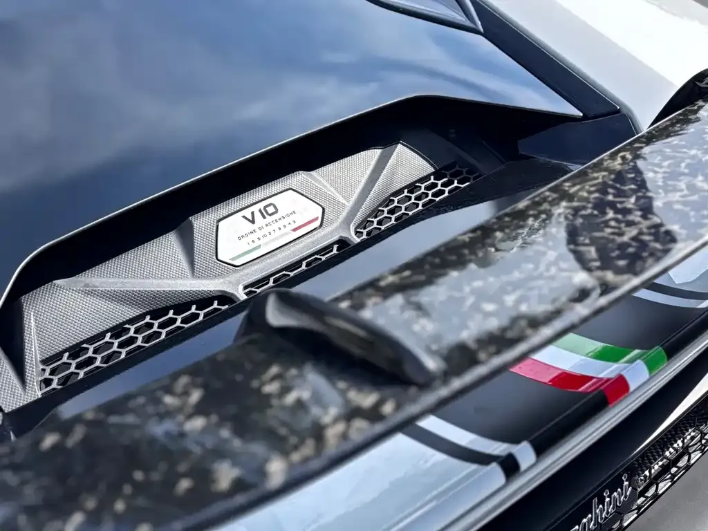 Lamborghini Huracan — фото 4