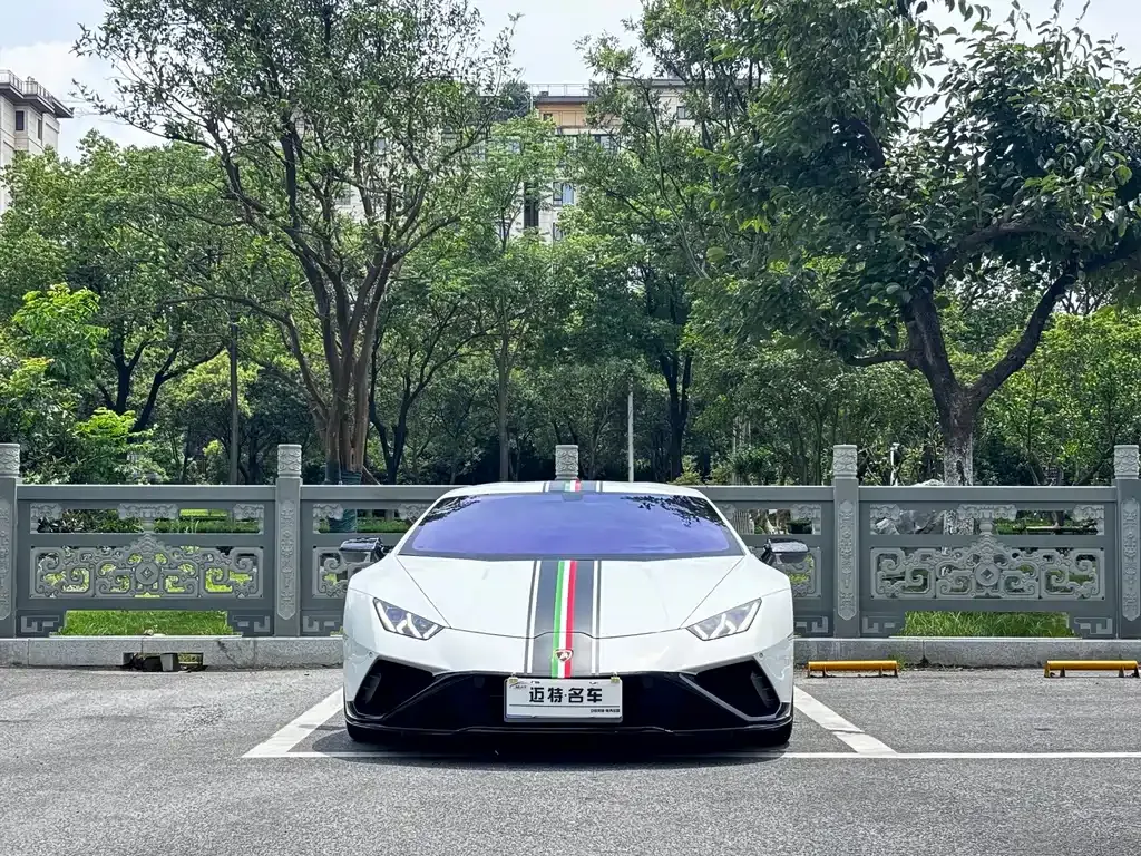 Lamborghini Huracan — фото 10