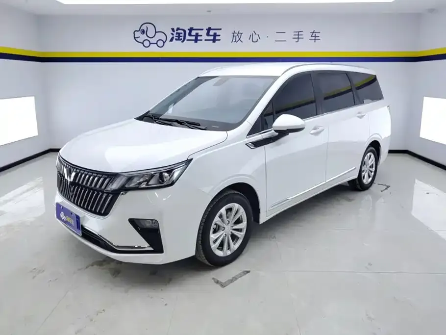 Wuling Jiachen — фото 1