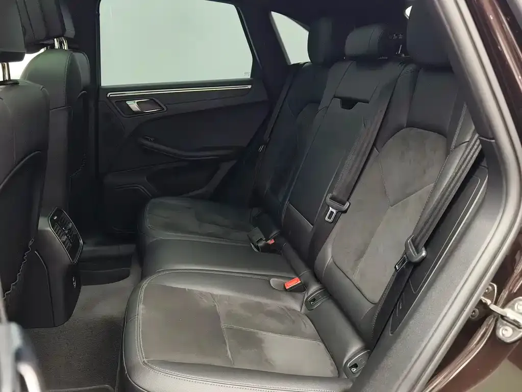 Porsche Macan 2021 из CN, фото 2