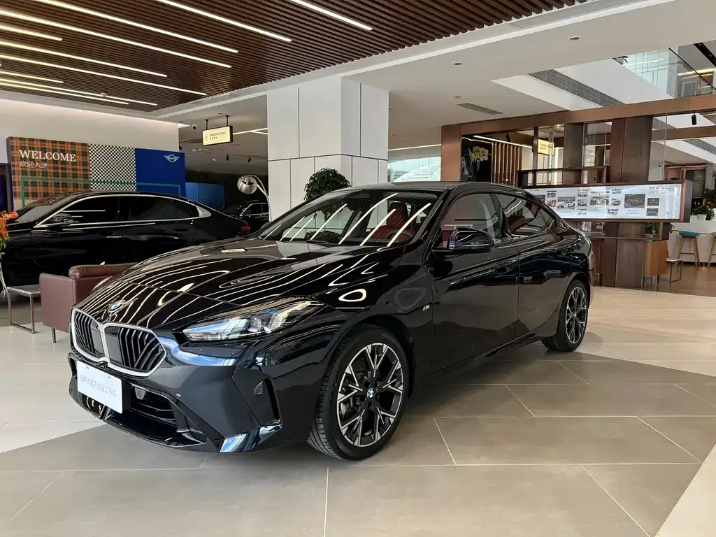 BMW 2 Series — фото 1