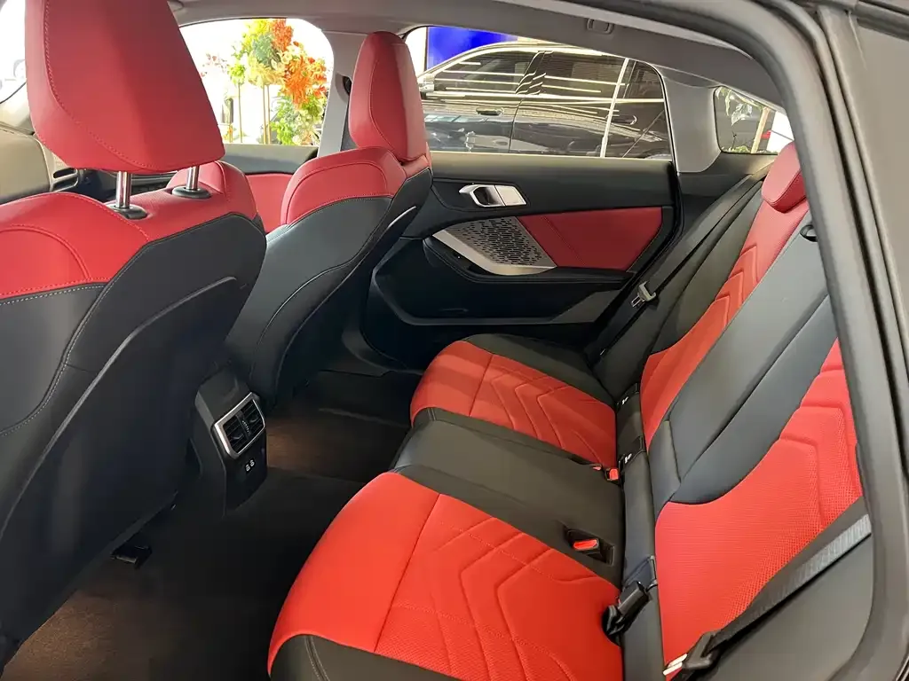BMW 2 Series — фото 4