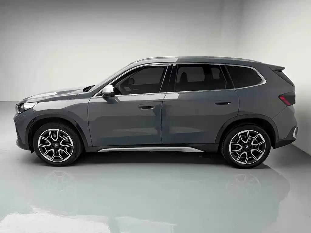 BMW X1 — фото 3