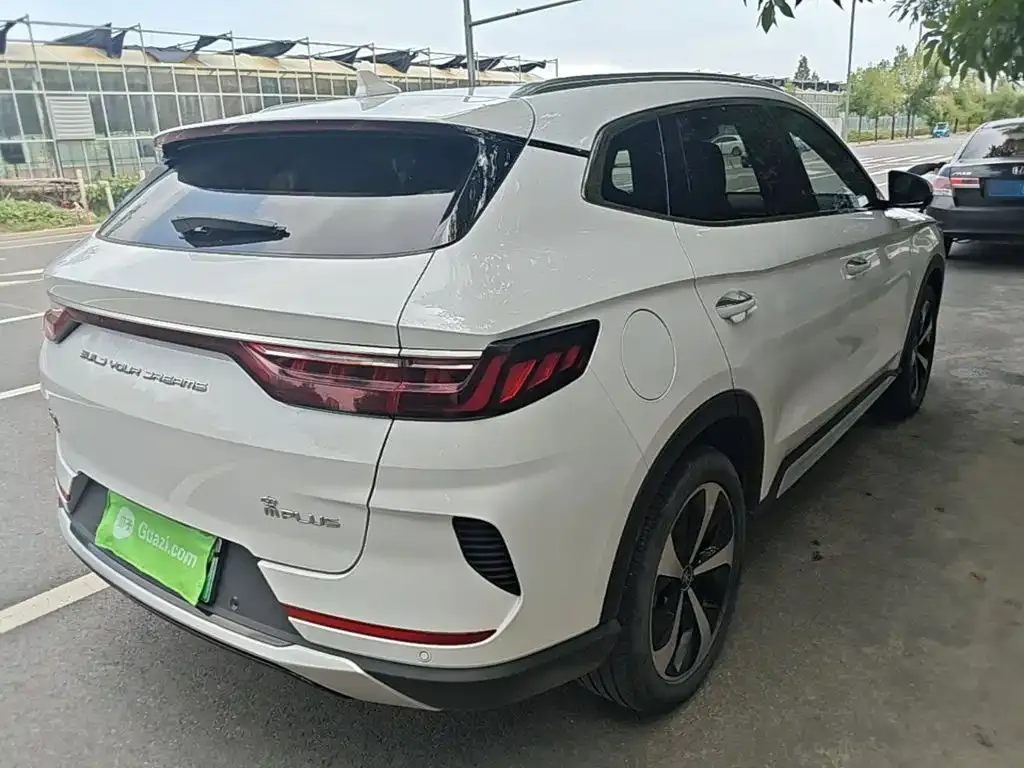 BYD PLUS New Energy — фото 3
