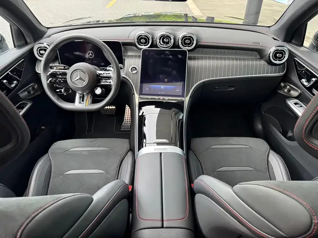 Mercedes-Benz GLC Coupe AMG — фото 6