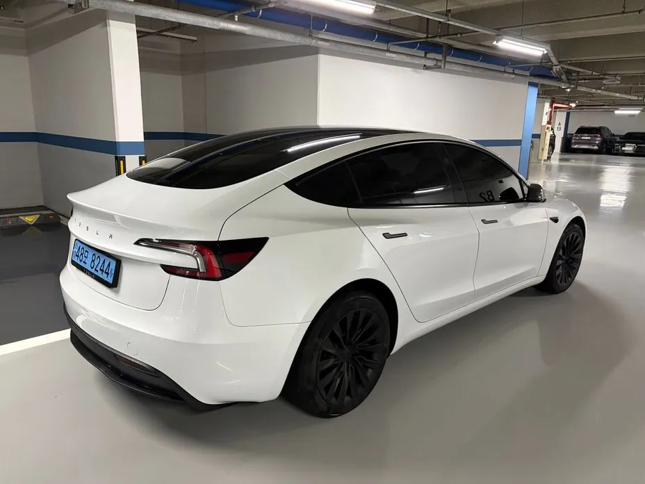 Tesla Model 3 — фото 2