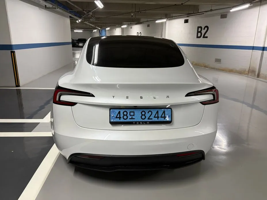 Tesla Model 3 — фото 3