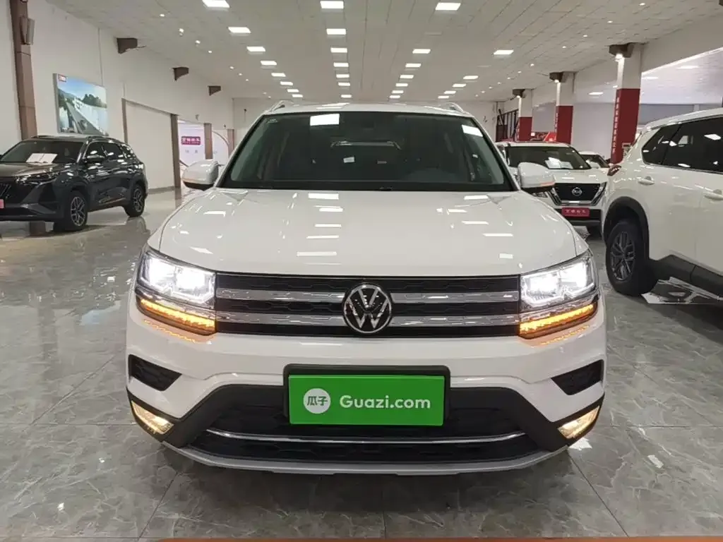 Volkswagen Tharu — фото 10