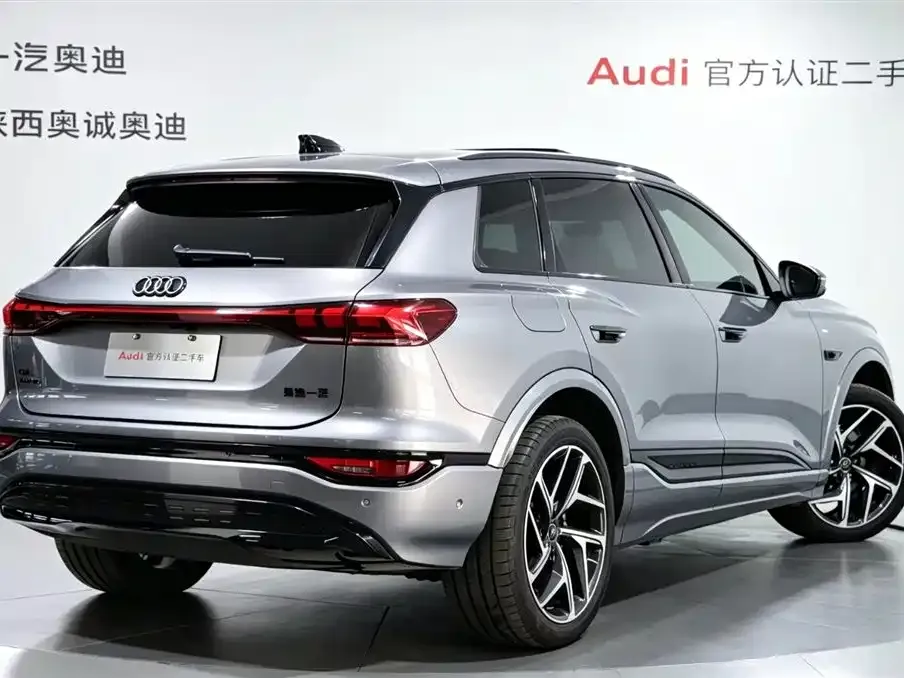 Audi Q6L e-tron — фото 9