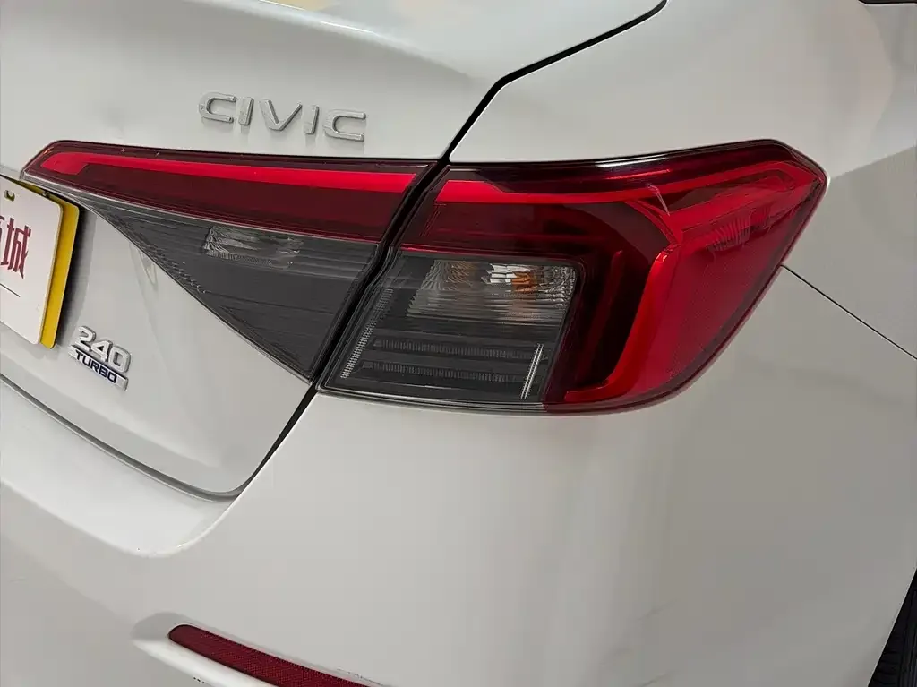 Honda Civic — фото 5