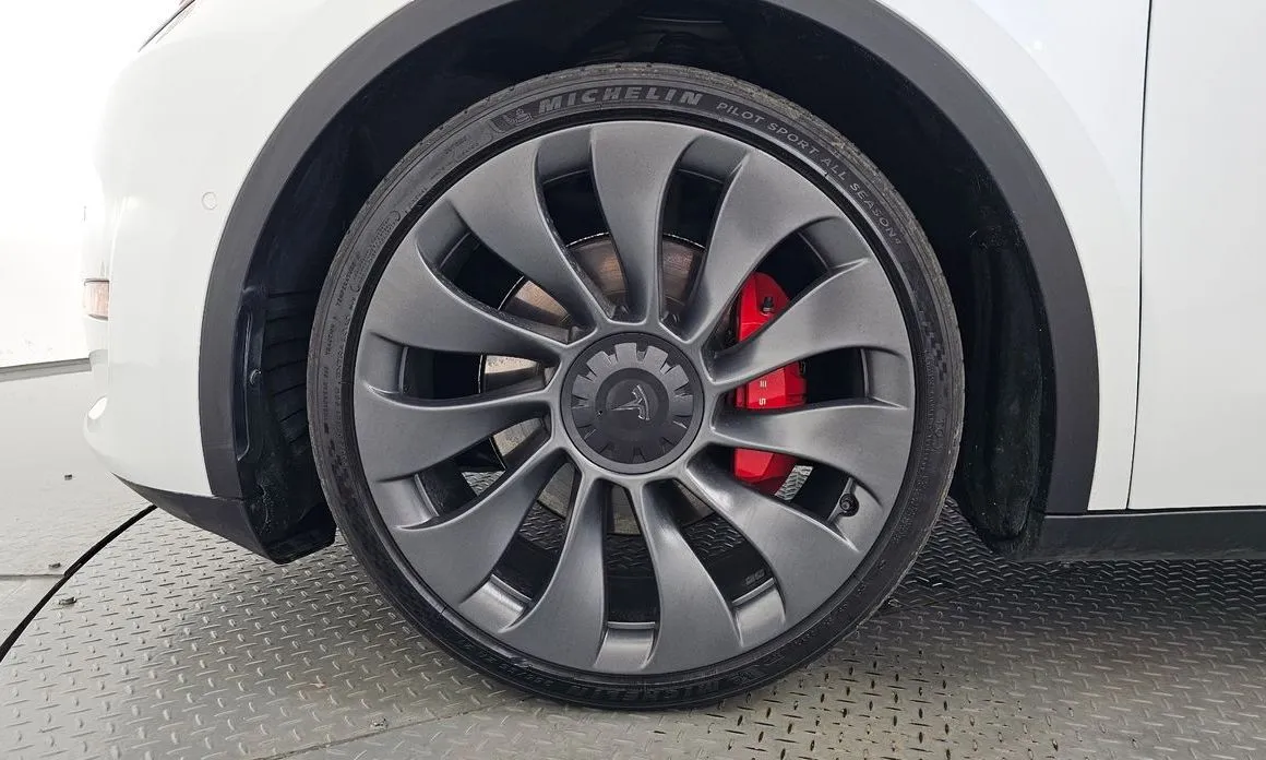 Tesla Model Y 2022 из KR, фото 8