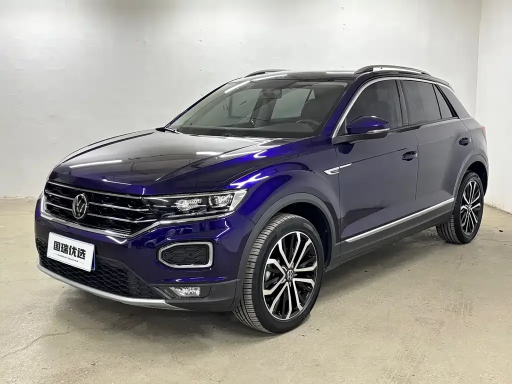 Volkswagen T-Roc — фото 1