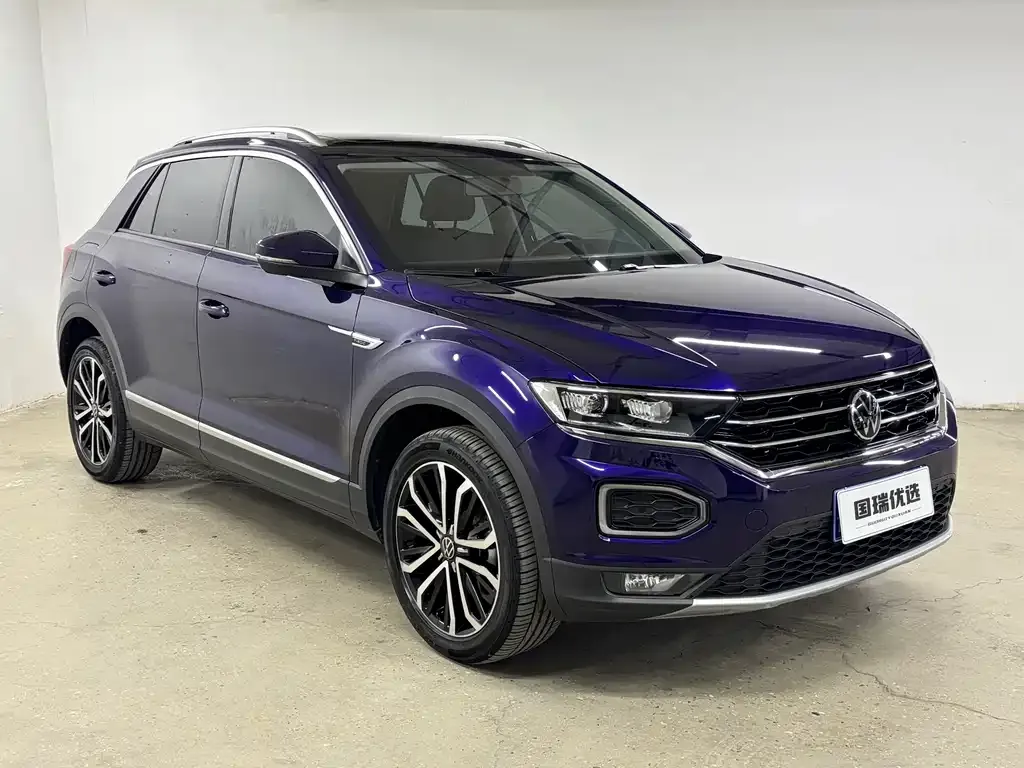 Volkswagen T-Roc — фото 6
