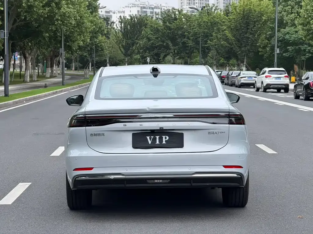 Geely 银河A7 EM 2025 из CN, фото 3