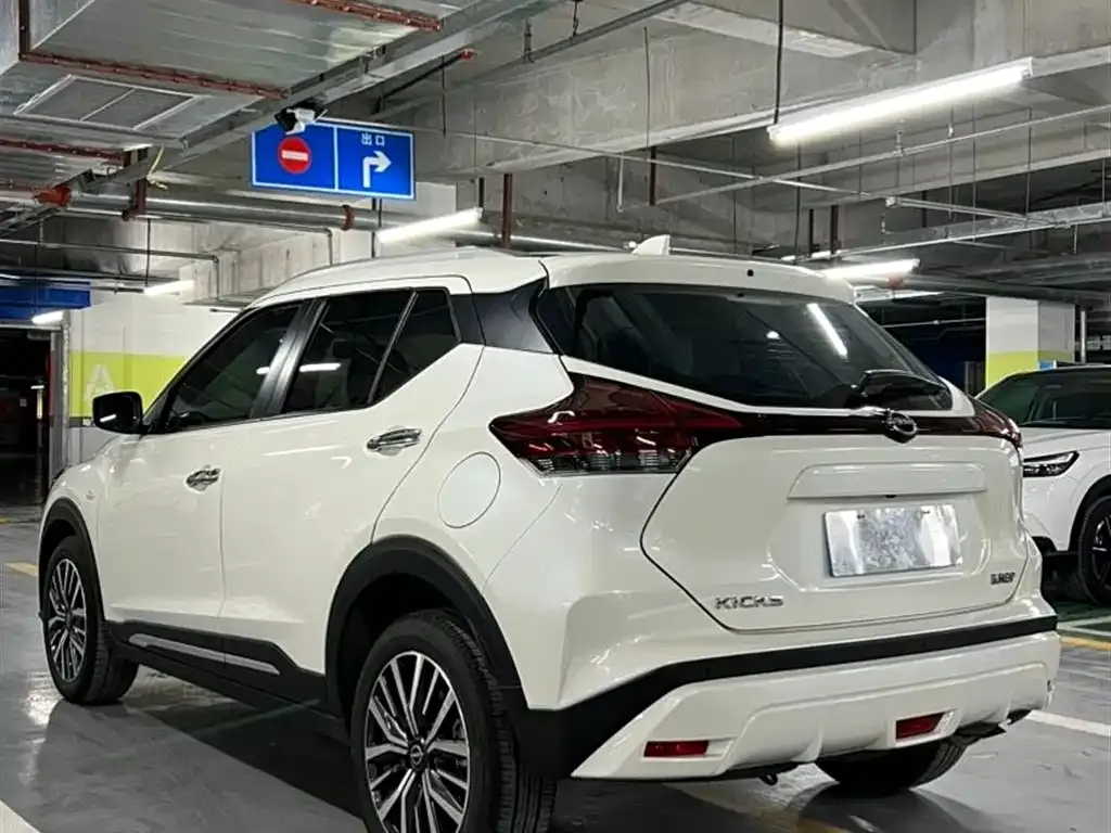 Nissan Kicks — фото 7