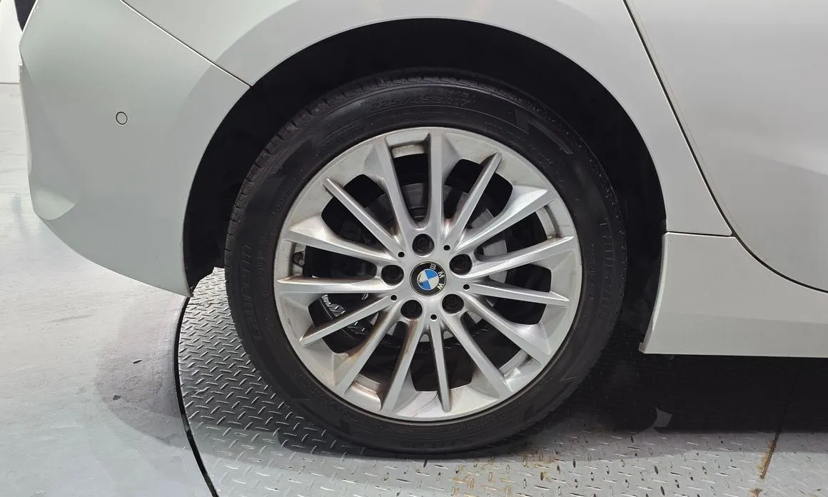 BMW 1-Series 2021 из KR, фото 7