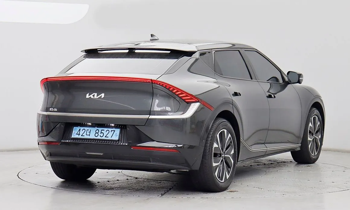 Kia EV6 — фото 6