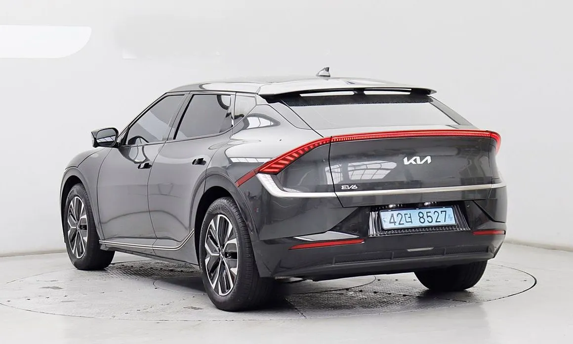 Kia EV6 — фото 3