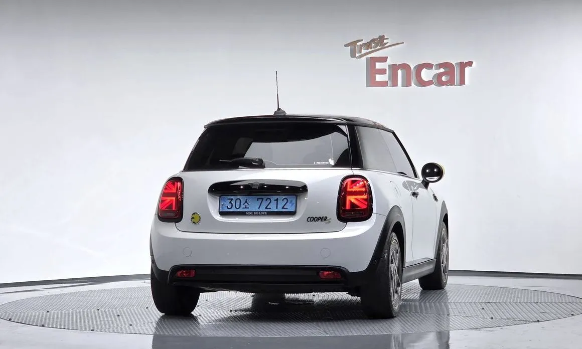 Mini Cooper 2024 из KR, фото 10