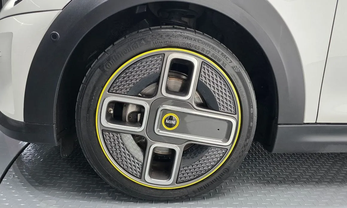 Mini Cooper 2024 из KR, фото 6