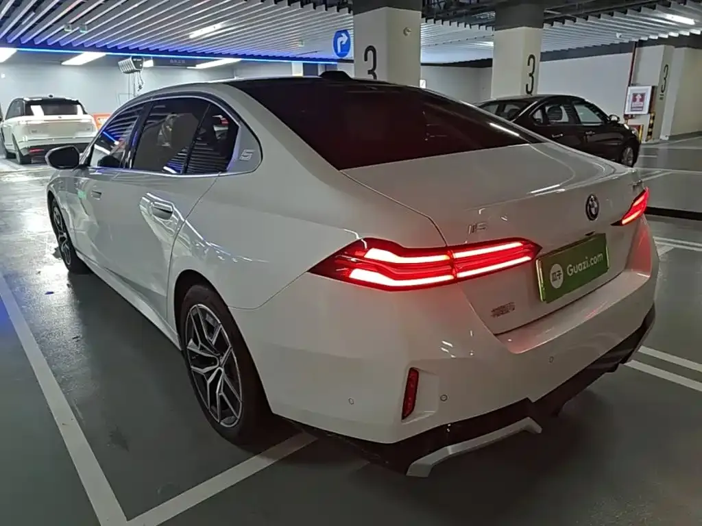 BMW i5 2024 из CN, фото 7