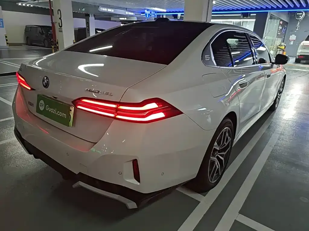 BMW i5 2024 из CN, фото 6