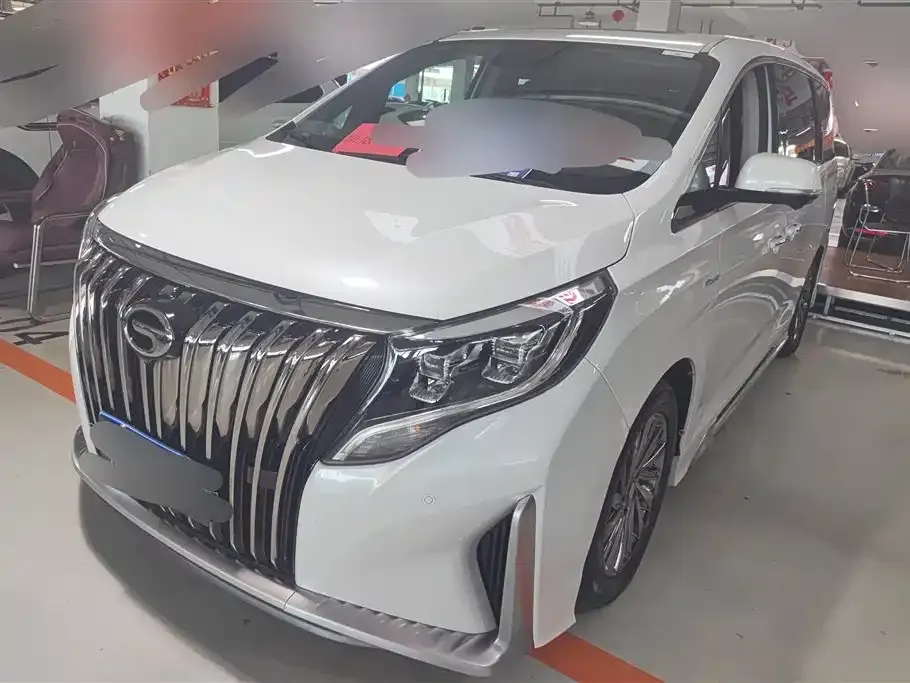 GAC Motor Trumpchi M8 — фото 1