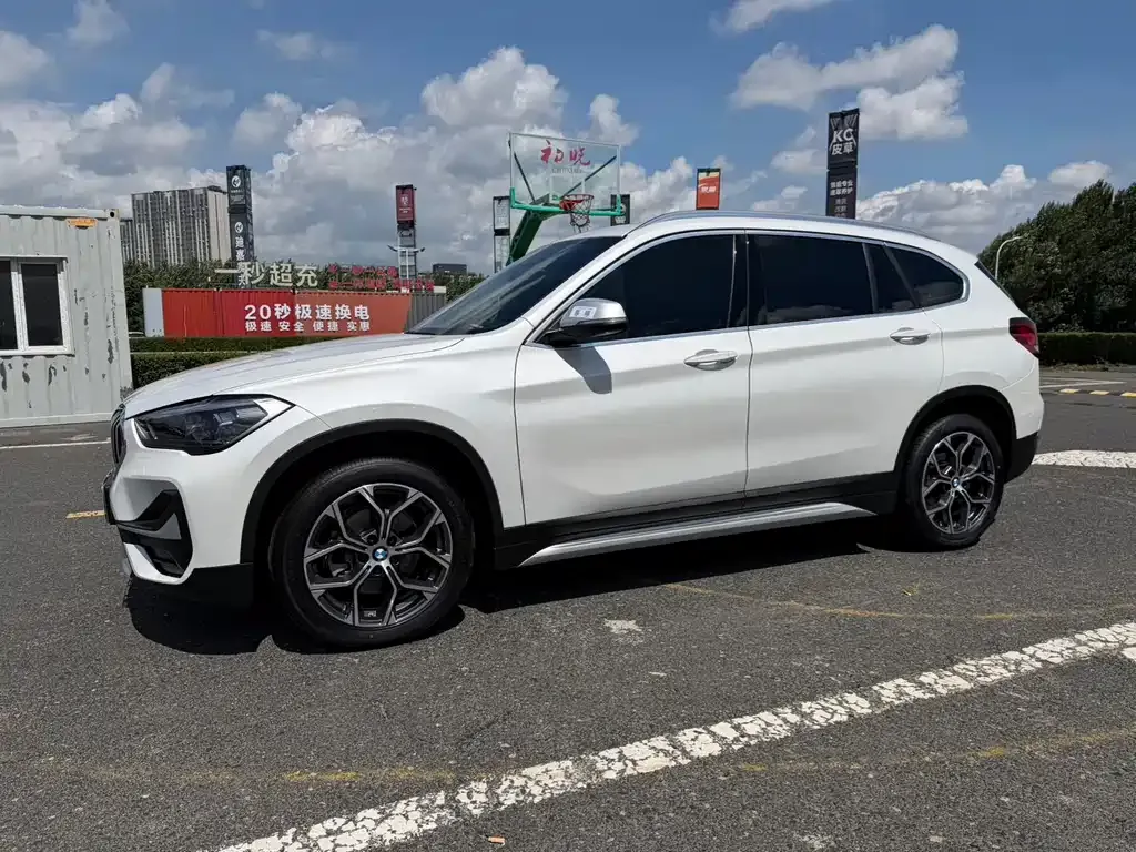 BMW X1 — фото 4
