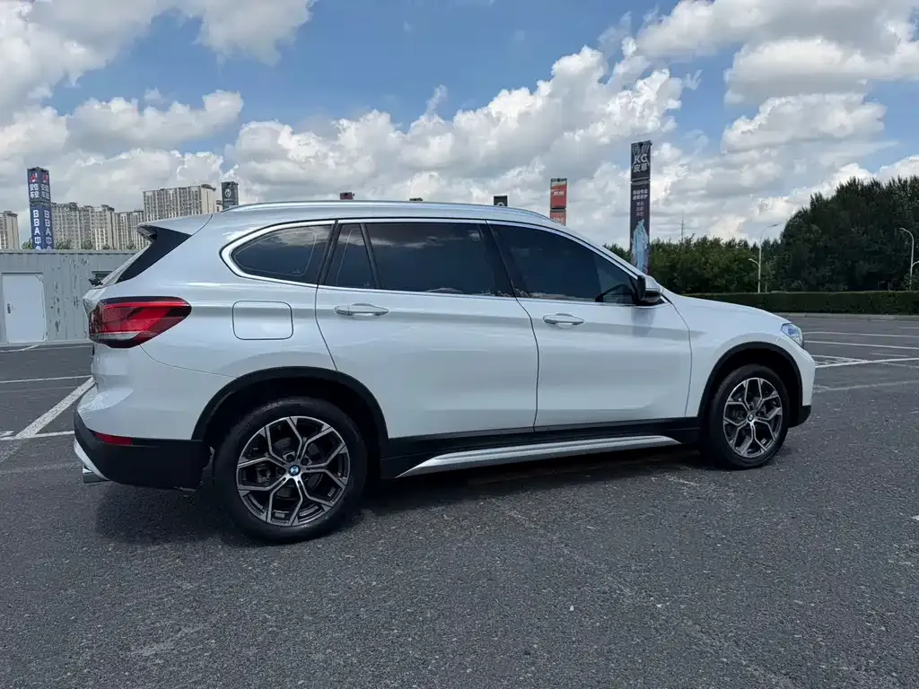 BMW X1 — фото 2
