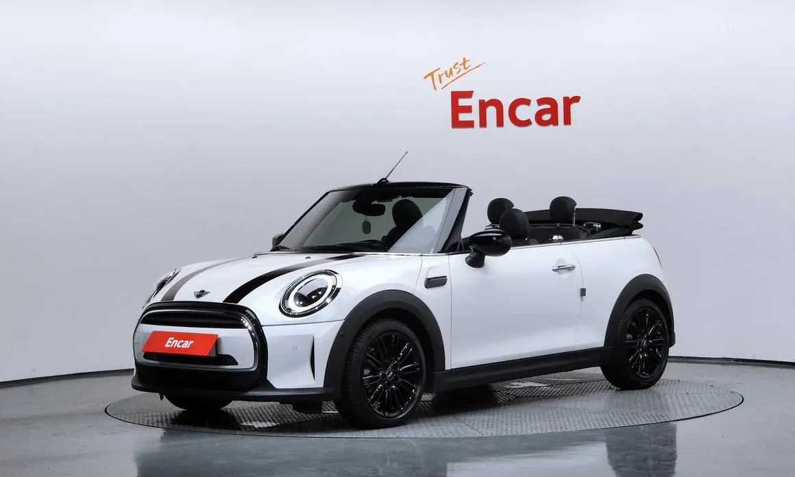 Mini Cooper Convertible — фото 1