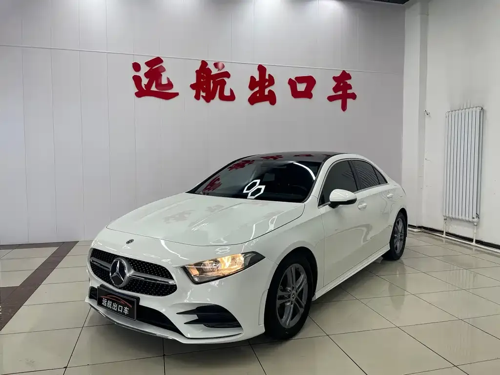 Mercedes-Benz A-Class — фото 1