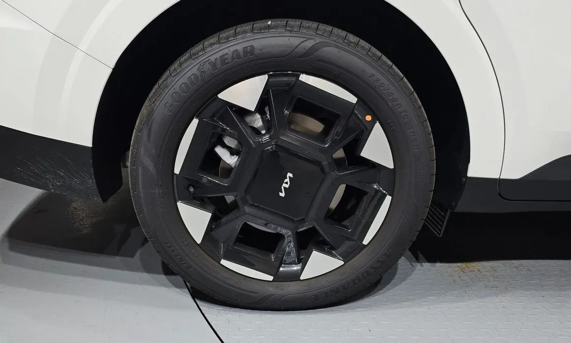 Kia Carnival 2026 из KR, фото 3