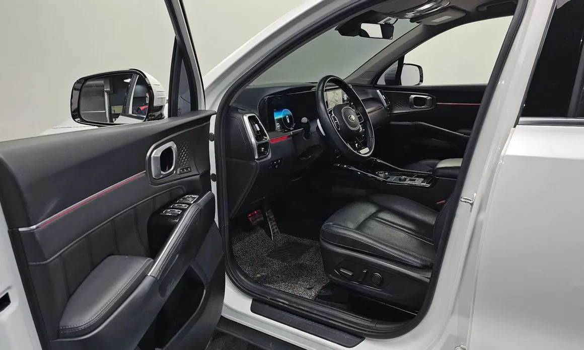 Kia Sorento — фото 6