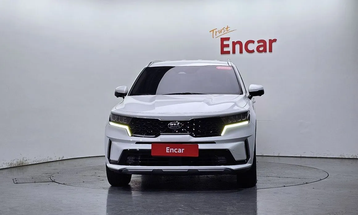 Kia Sorento — фото 5