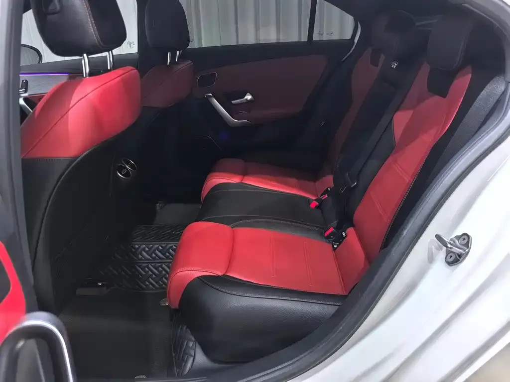Mercedes-Benz A-Class AMG 2023 из CN, фото 3