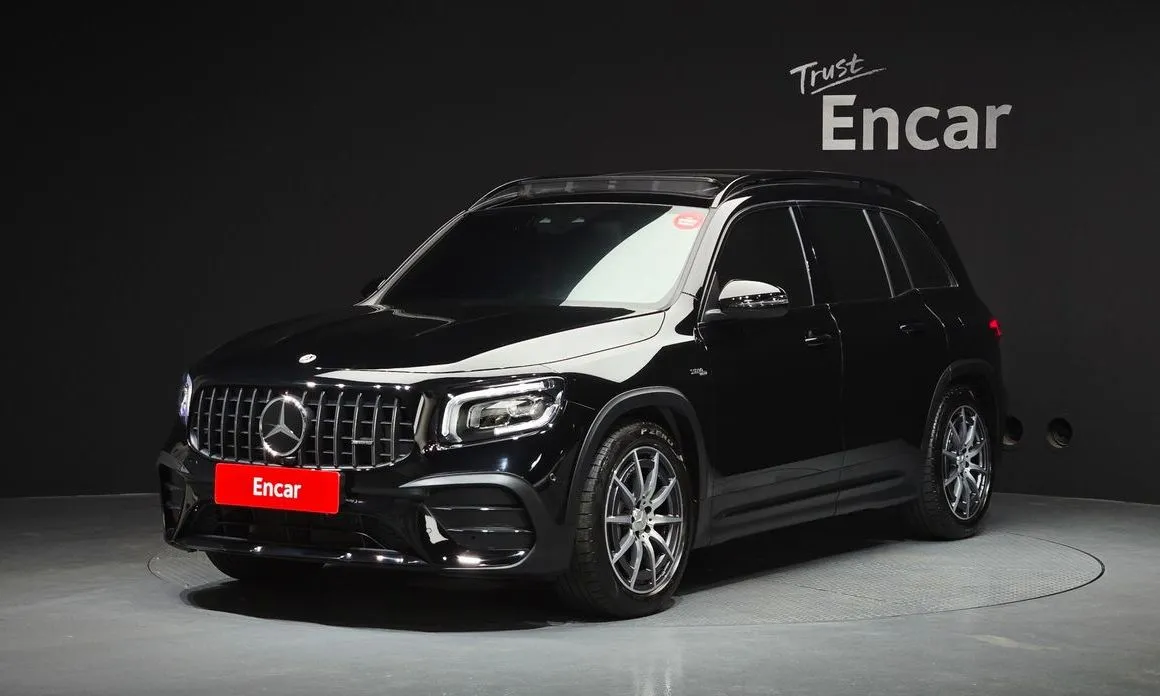Mercedes-Benz GLB-Class — фото 1