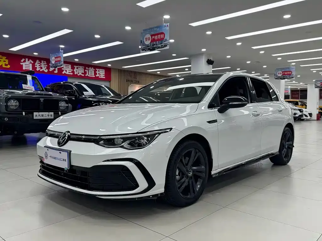 Volkswagen Golf 280TSI DSG R-Line 1