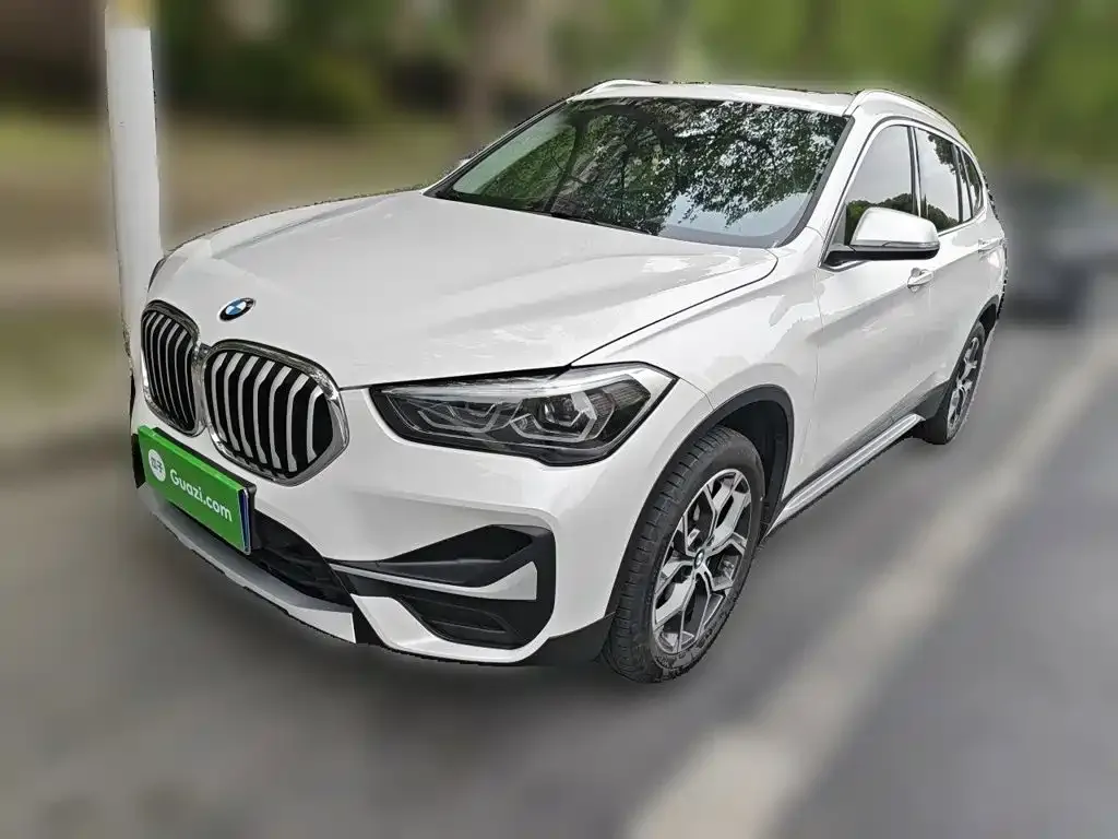 BMW X1 — фото 7