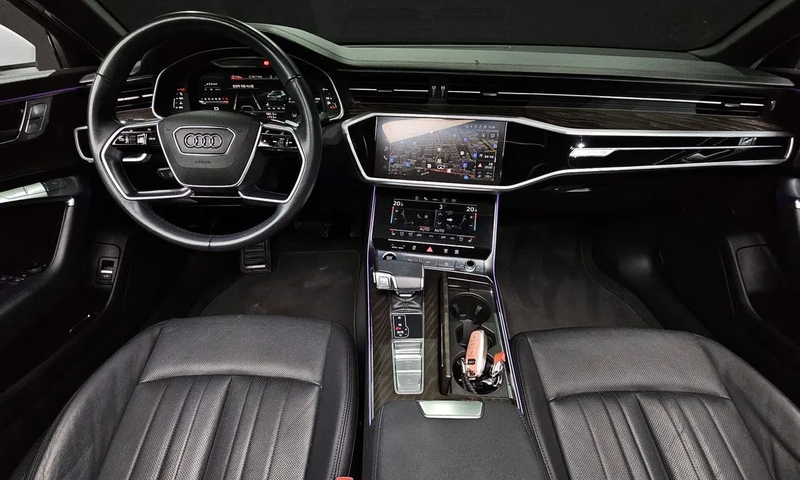 Audi A6 — фото 10