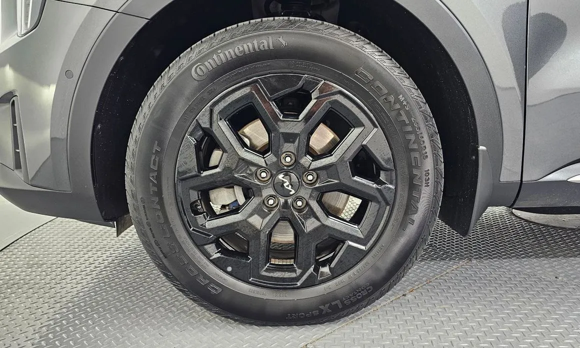 Kia Sorento — фото 4